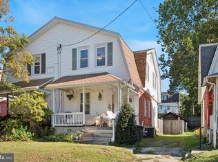 121 Conway Ave, Narberth, PA 19072