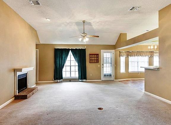 3rd image of 356 S Canterbury Dr
