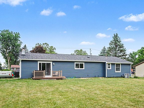 5th image of 2605 E Heverly Dr
