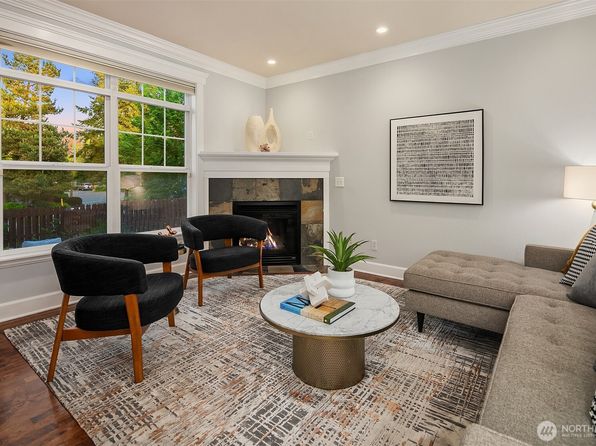 333 16th Avenue E, Seattle, WA 98112