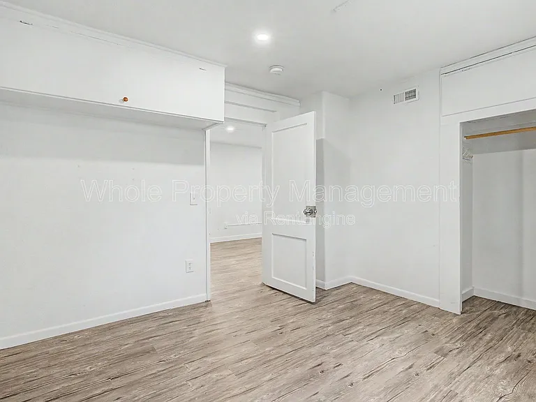 4205 S Lincoln St — Photo 14