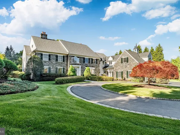 152 Grubb Rd, Malvern, PA 19355