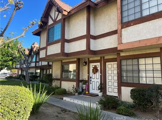 9325 Sunland Park Dr, Sun Valley, CA 91352