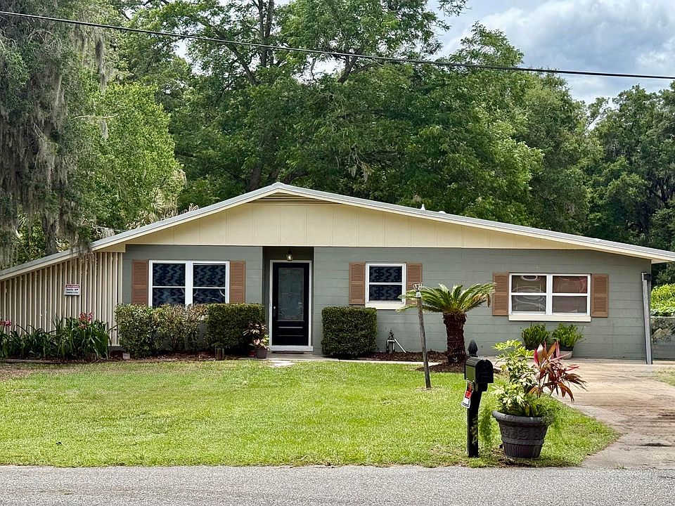 1st image of 300 Westover Cir