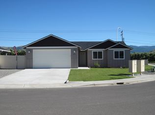 2154 Maryhill St SE, East Wenatchee, WA 98802