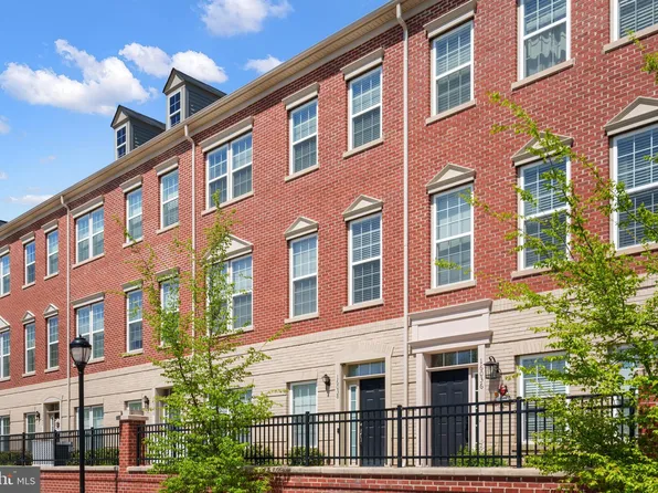 16038 Madison Ridge Pl, Gainesville, VA 20155