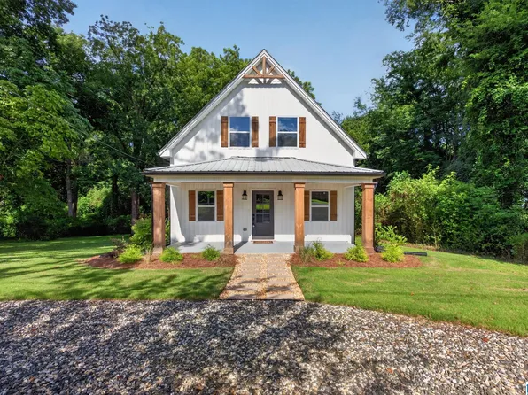 285 3rd St, Fruithurst, AL 36262