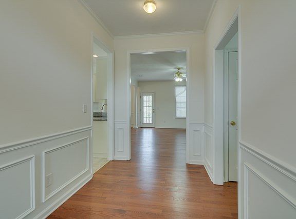 4th image of 5789 Carriage Hills Dr