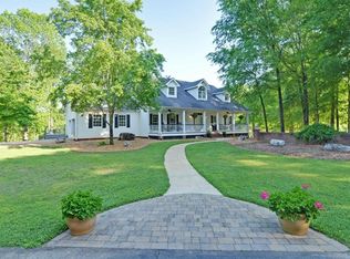 688 New Bethel Rd, Carnesville, GA 30521