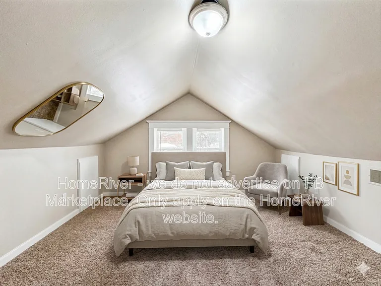 3922 River Park Dr — Photo 2