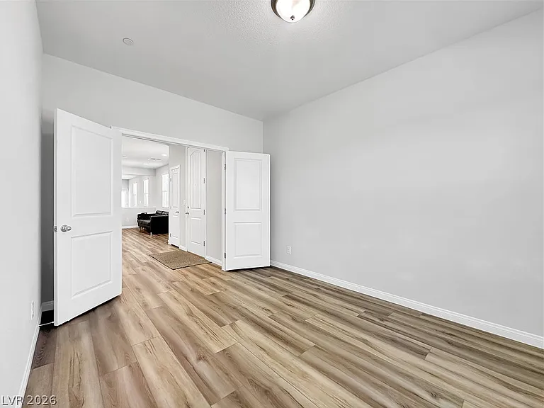 40 Cadence Crest Ave — Photo 13