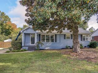 1321 Dresden Dr W, Charlotte, NC 28205