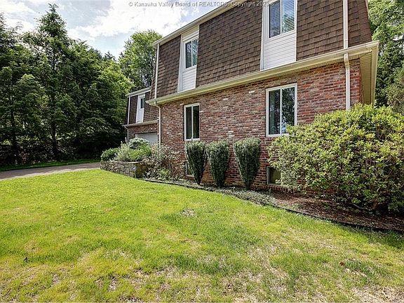 2nd image of 615 Bendview Dr