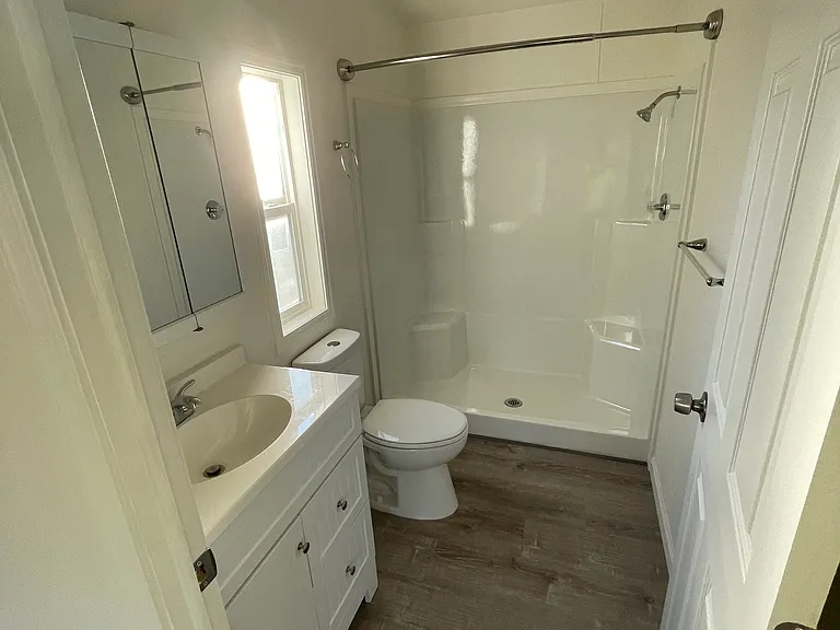 2104 E Lone Star Dr — Photo 7