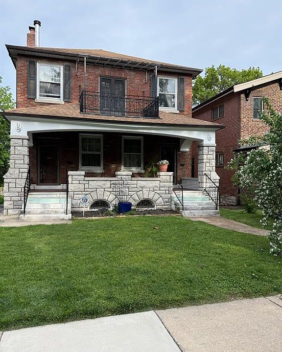 1st image of 1120 Moorlands Dr