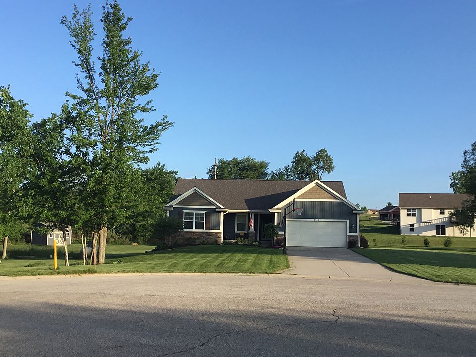 1st image of 3462 Creekview Ct
