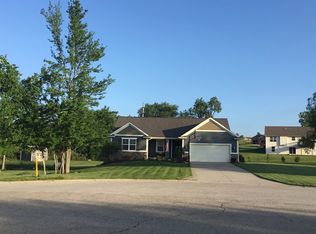 3462 Creekview Ct, Dorr, MI 49323