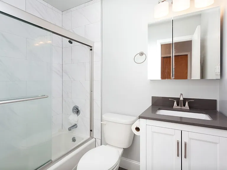 2266 Washington St #341R — Photo 11