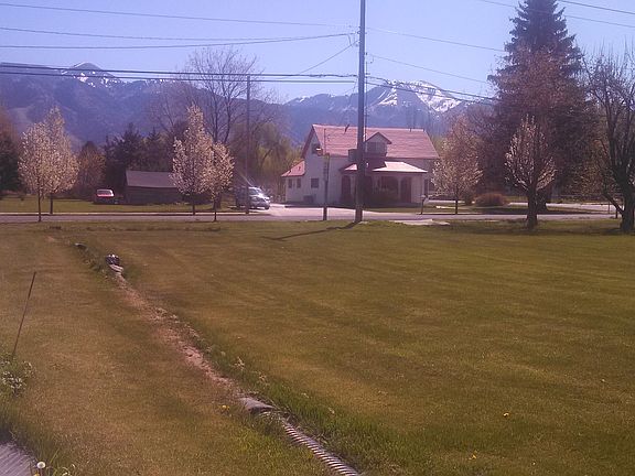4th image of 589 Park Avenue .24 Acre Land Lot
