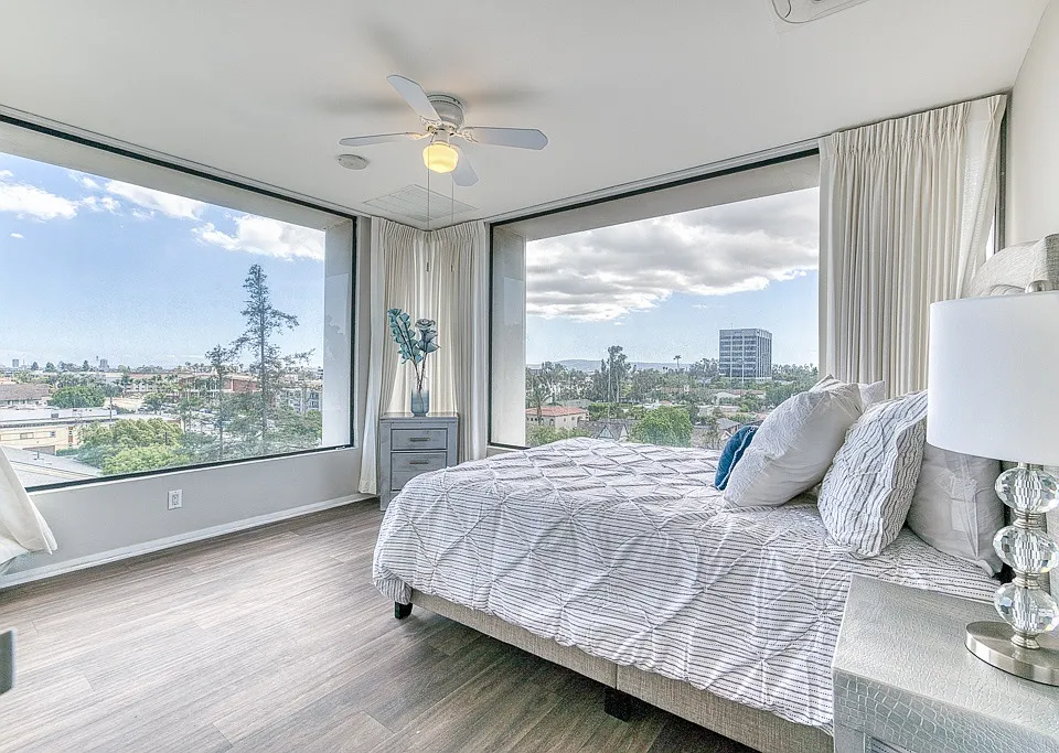 Bay Towers at Bixby Knolls - 55+ Active Adult Apartments