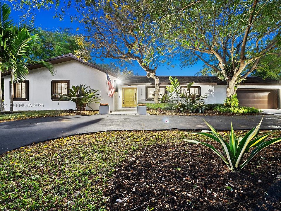 1st image of 17605 SW 86th Ave