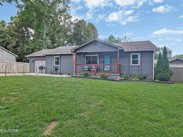 502 Mockingbird Dr, Crossville, TN 38555