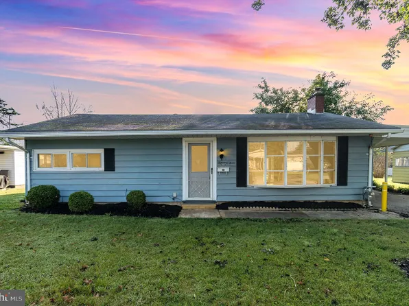 1503 Fireside Rd, York, PA 17404