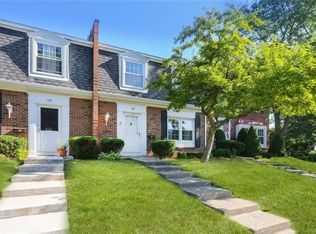 148 Hickory Hill Rd, Buffalo, NY 14221