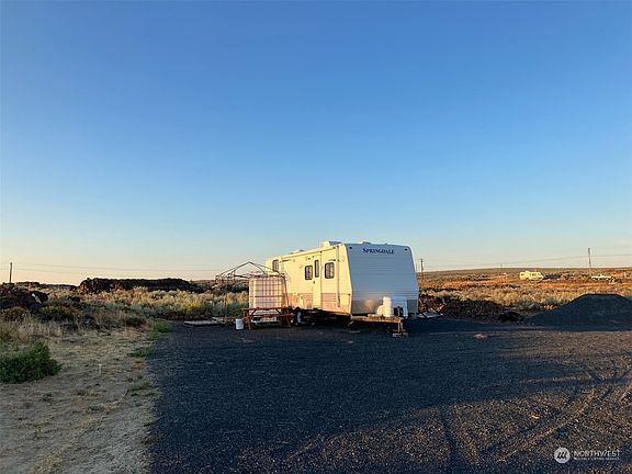 2nd image of 743 Pardee Place