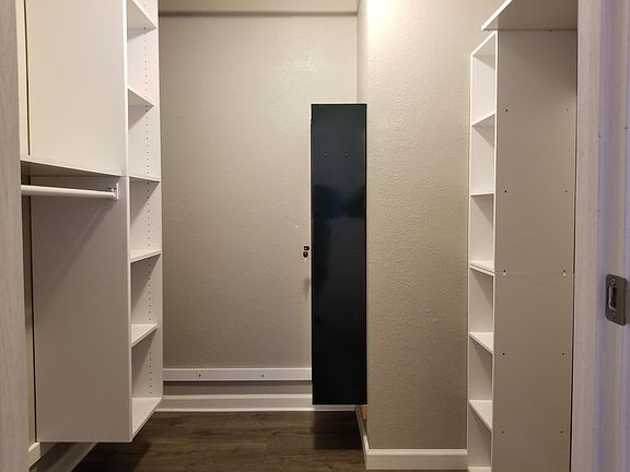 5th image of 91 SE 11th Ave APT 203