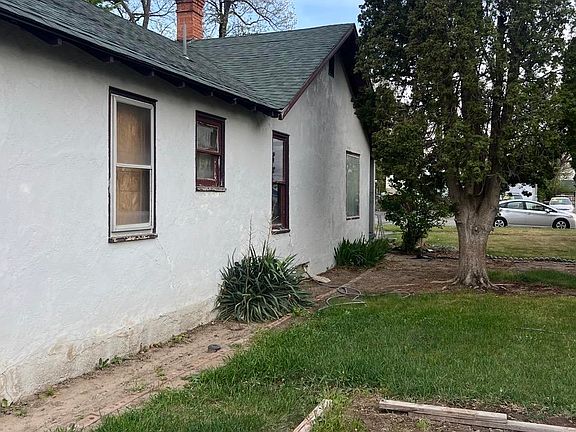 3rd image of 178 B Ave E
