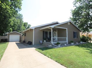 224 E Kirwin Ave, Salina, KS 67401