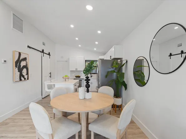 8715 Sol Ter, West Palm Beach, FL 33403