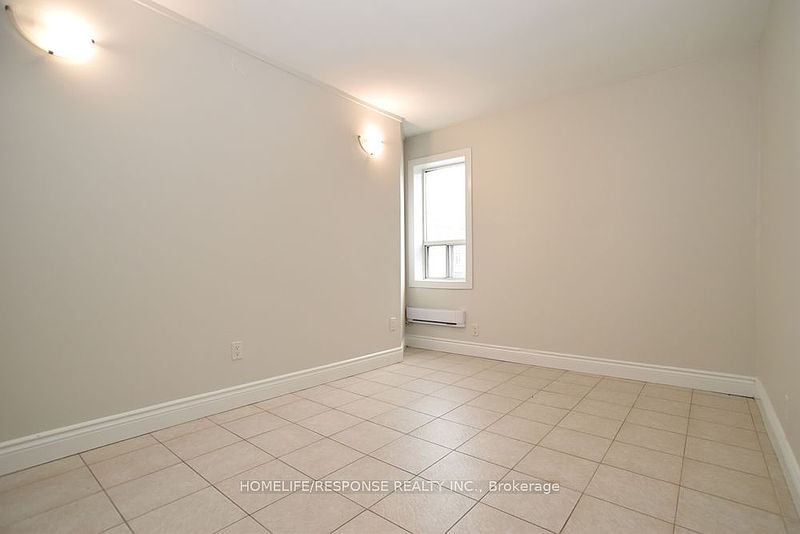 Toronto House for rent - 4 Bedrooms — photo 6