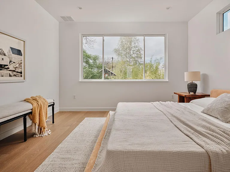 3019 Garwood St #2 — Photo 13