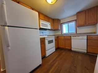 3300 Huntington Ave #32, Lincoln, NE 68504