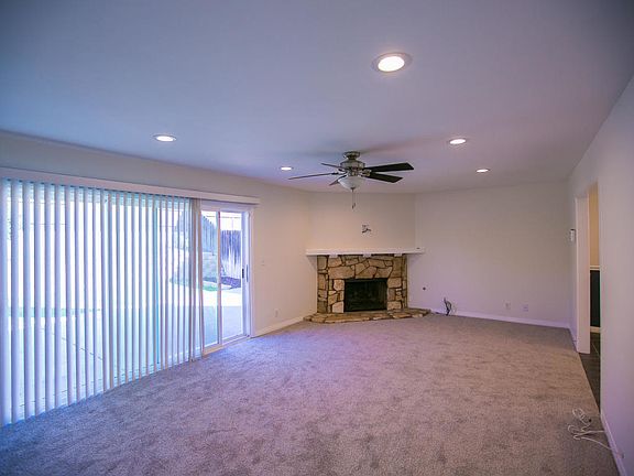 5th image of 5397 Elmhurst St