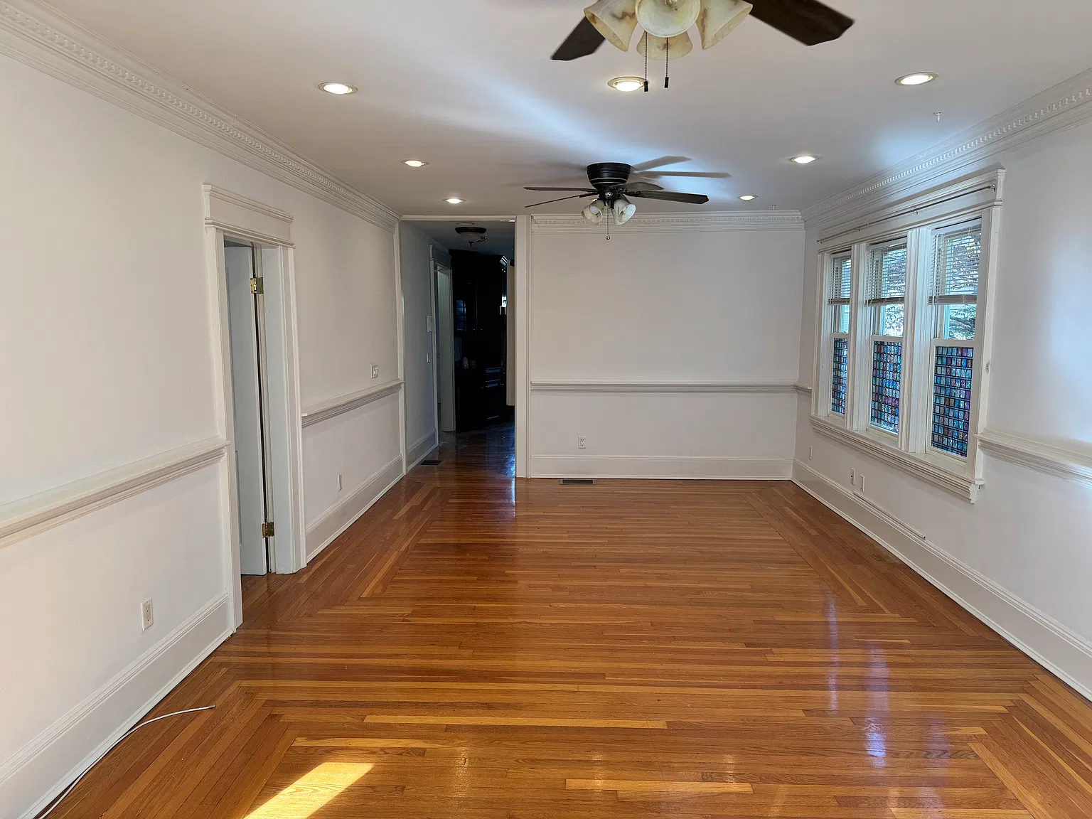2 bed, 1850 sqft, $2,300 — Photo 3