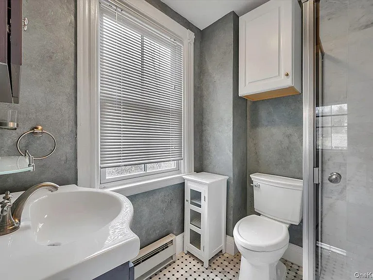 49 Clinton St #1 — Photo 16
