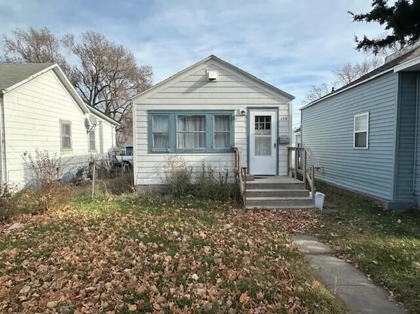 114 Ohio Ave SW, Huron, SD 57350