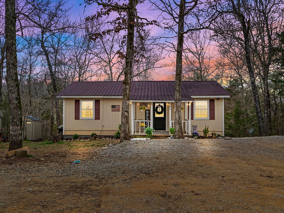 1st image of 40 Long Point Rd