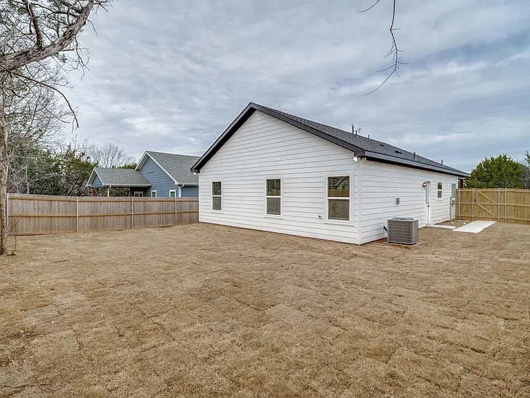 2707 Brazos River Dr — Photo 23