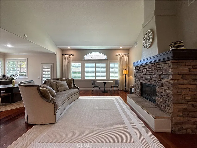 12210 Vista Ct — Photo 14