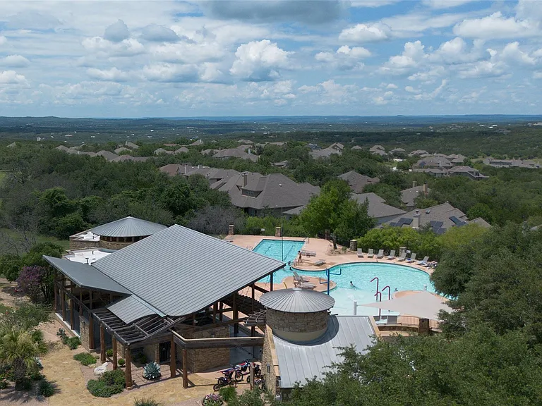 6808 Cliff Rose Dr — Photo 17
