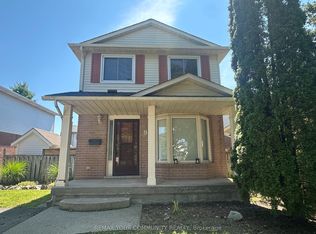 9 Buchanan Cres, Thorold, ON L2V 4S2