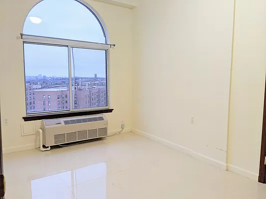 Rented by Ian Alexander Realty Group LLC | media 3