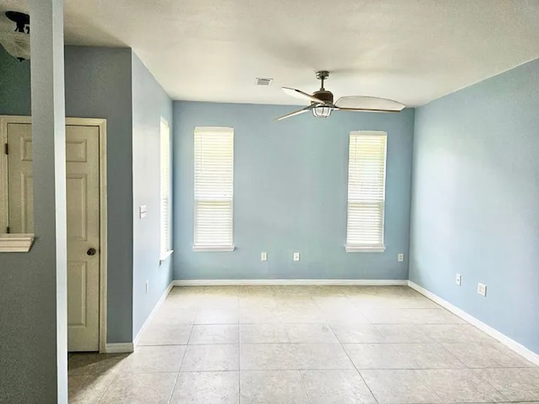 120 Juniper Dr — Photo 10