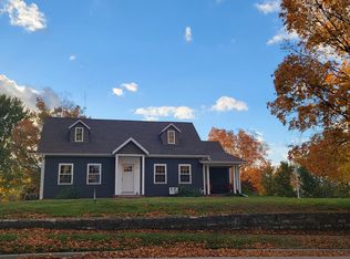 313 Maple St N, Mabel, MN 55954