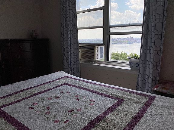 5th image of 1450 Palisade Ave APT 5G