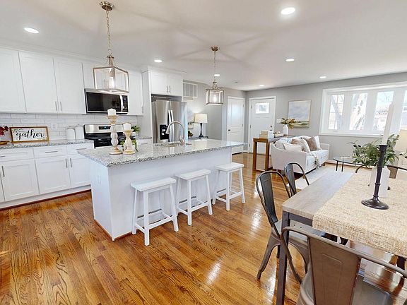 5th image of 716 Delmar Ave